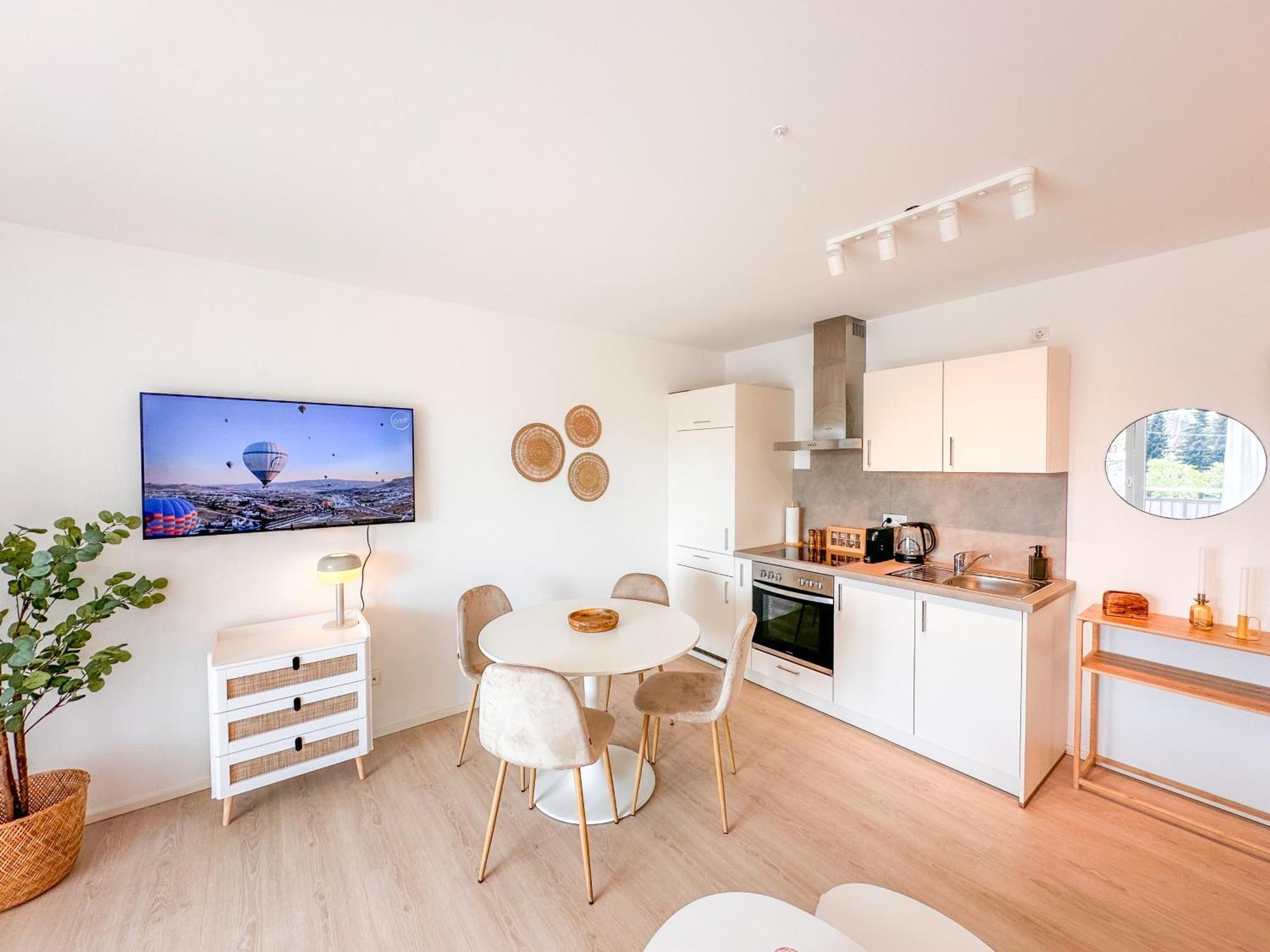 Thesunset Club - Studio II - Kueche - Balkon - Parken Memmingen Bagian luar foto